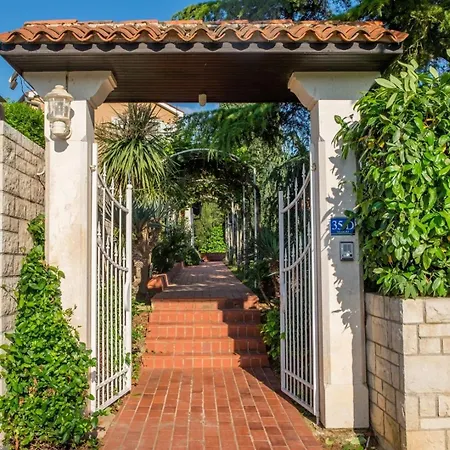 Family Friendly House With A Swimming Pool Basanija, Umag - 27236 Nyaraló Savudrija