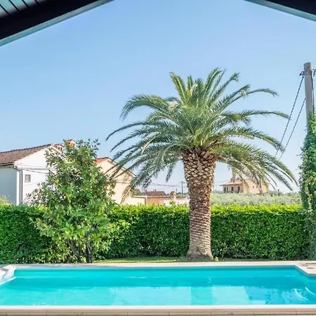 Family Friendly House With A Swimming Pool Basanija, Umag - 27236 Nyaraló