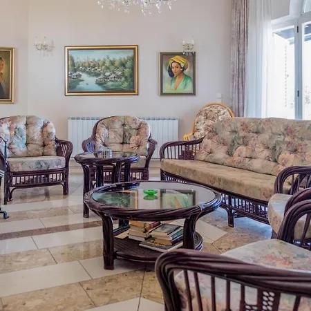 Family Friendly House With A Swimming Pool Basanija, Umag - 27236 Nyaraló